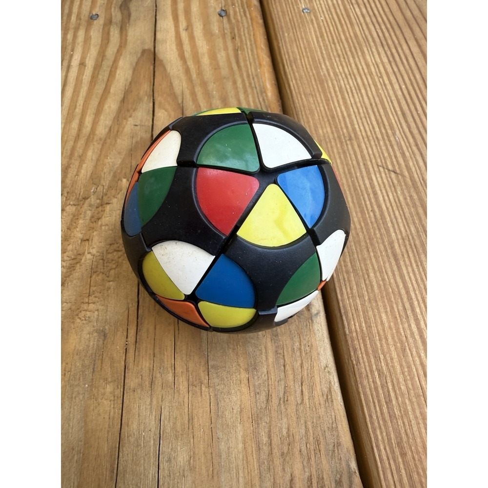 Vintage Round Rubik's Cube 80's Magic Ball Round Cube Toy Puzzle